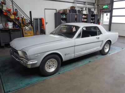 1965 Ford Mustang 260 Coupe