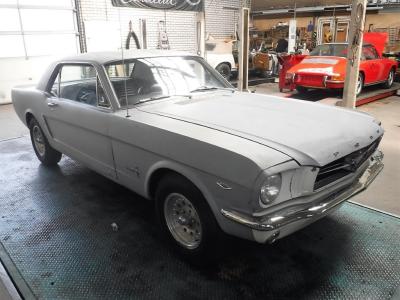 1965 Ford Mustang 260 Coupe