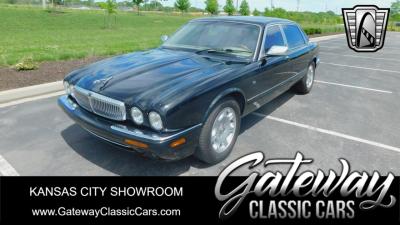 2002 Jaguar XJ8