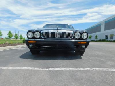 2002 Jaguar XJ8