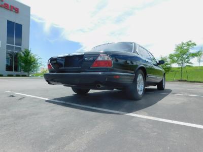 2002 Jaguar XJ8