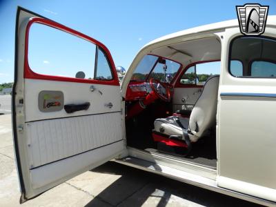 1948 Ford Deluxe