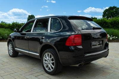 2003 Porsche CAYENNE S 4.5