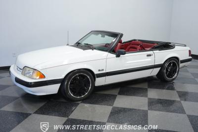 1991 Ford Mustang Convertible