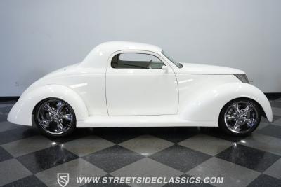 1937 Ford 3-Window Coupe