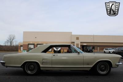 1963 Buick Riviera