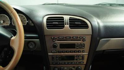 2005 Ford Thunderbird Deluxe