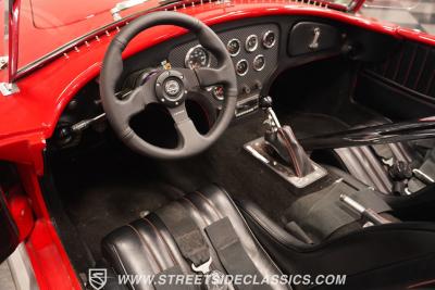 1966 Shelby Cobra Classic Roadster LTD