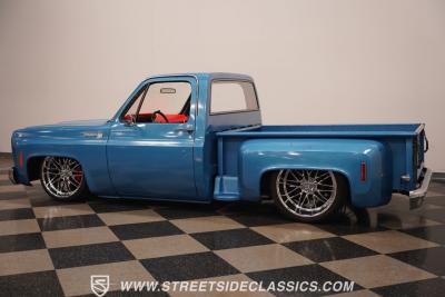 1976 Chevrolet C10 Stepside LS Restomod