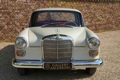 1964 Mercedes - Benz Mercedes Benz 190 D Heckflosse