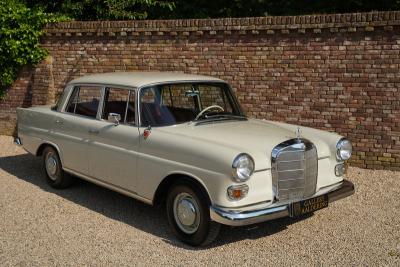 1964 Mercedes - Benz Mercedes Benz 190 D Heckflosse