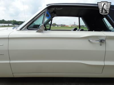 1965 Ford Thunderbird