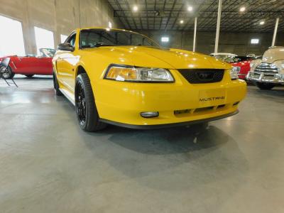 1999 Ford Mustang