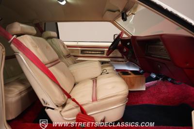 1976 Lincoln Continental Mark IV Lipstick Edition