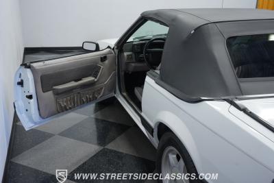 1990 Ford Mustang LX Convertible