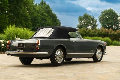 1966 Alfa Romeo 2600 SPIDER TOURING