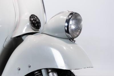 1957 Piaggio VESPA 125 FARO BASSO