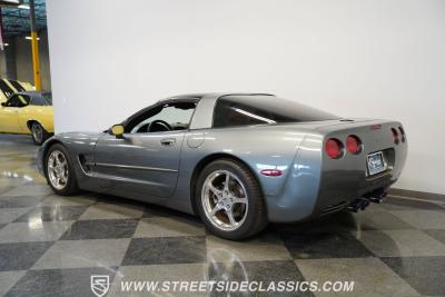 2004 Chevrolet Corvette