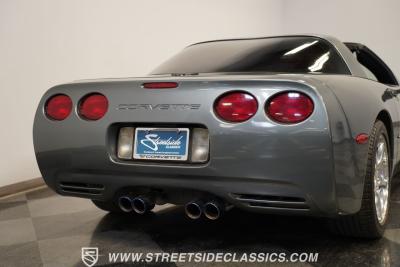 2004 Chevrolet Corvette