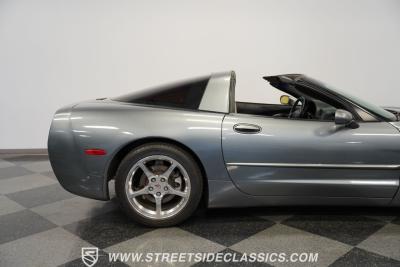 2004 Chevrolet Corvette