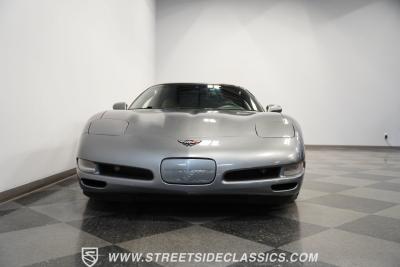 2004 Chevrolet Corvette