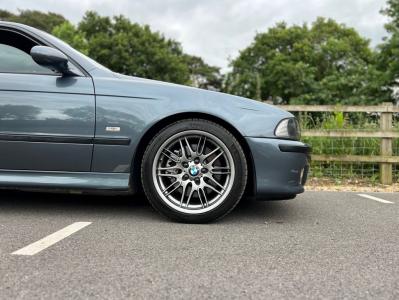 1999 BMW 1999 T M5 E39