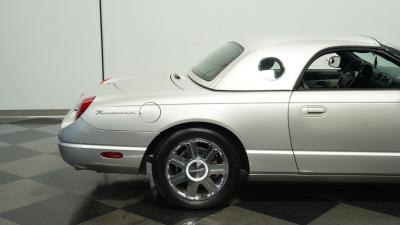 2005 Ford Thunderbird