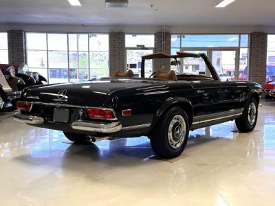 1969 Mercedes - Benz 280 SL Pagoda