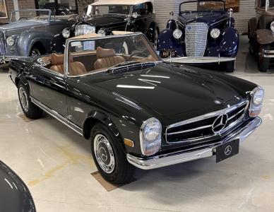 1969 Mercedes - Benz 280 SL Pagoda