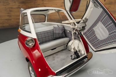 1957 BMW Isetta