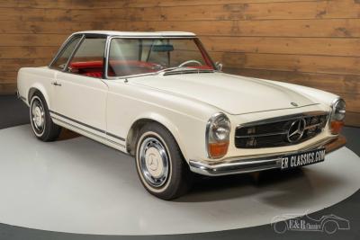 1966 Mercedes - Benz 230SL