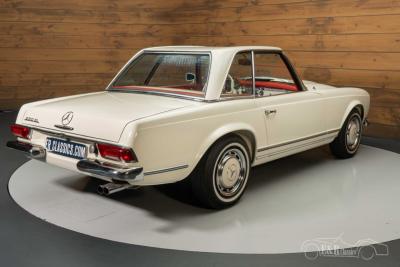 1966 Mercedes - Benz 230SL