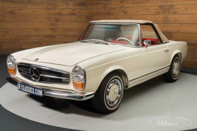 1966 Mercedes - Benz 230SL