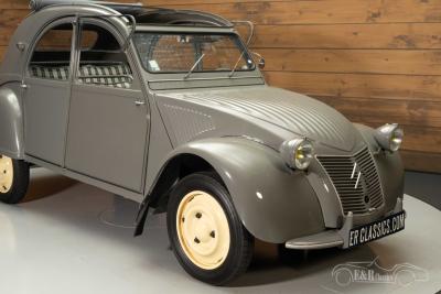 1953 Citro&euml;n 2CV