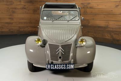 1953 Citro&euml;n 2CV