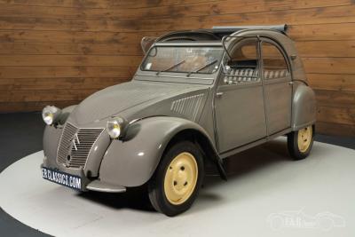 1953 Citro&euml;n 2CV