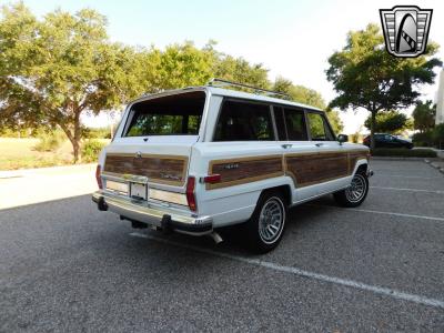 1990 Jeep Grand Wagoneer