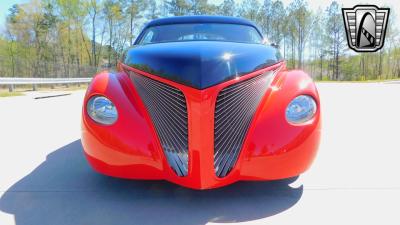 1939 Studebaker Custom