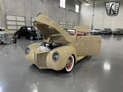 1939 Ford Deluxe