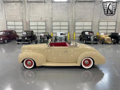 1939 Ford Deluxe