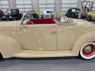 1939 Ford Deluxe