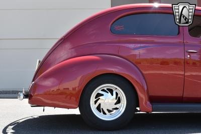 1939 Ford Deluxe