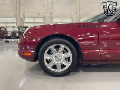 2004 Ford Thunderbird