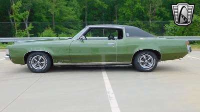 1969 Pontiac Grand Prix