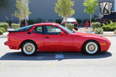 1985 Porsche 944