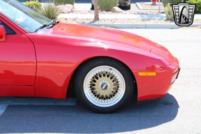 1985 Porsche 944