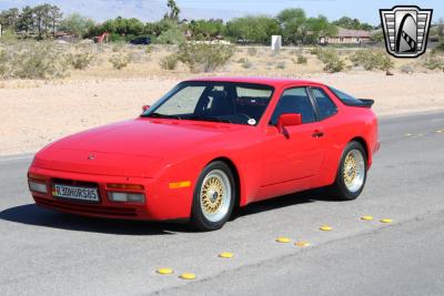 1985 Porsche 944