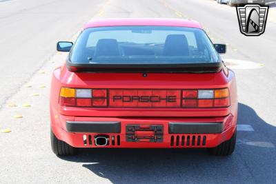 1985 Porsche 944