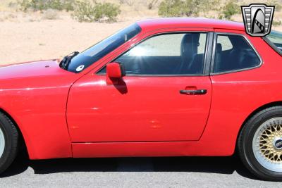 1985 Porsche 944