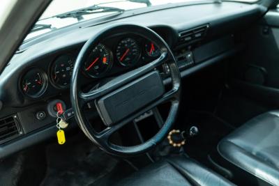 1986 Porsche 911 CARRERA 3.2 CABRIOLET